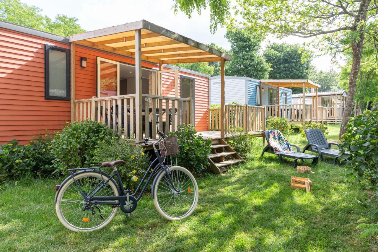 קמפר Camping De L'Orangerie De Lanniron מראה חיצוני תמונה